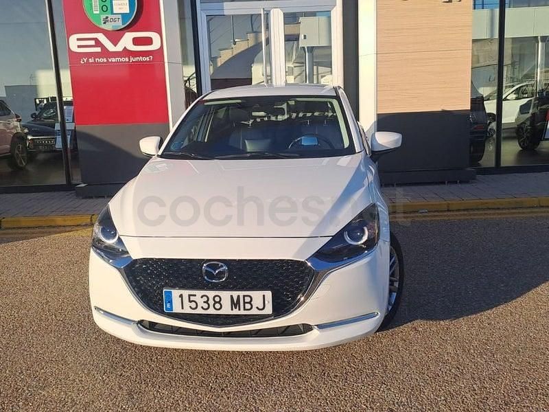 Usado Mazda 2 90 CV (66 kW) 2022 Blanco Berlina
