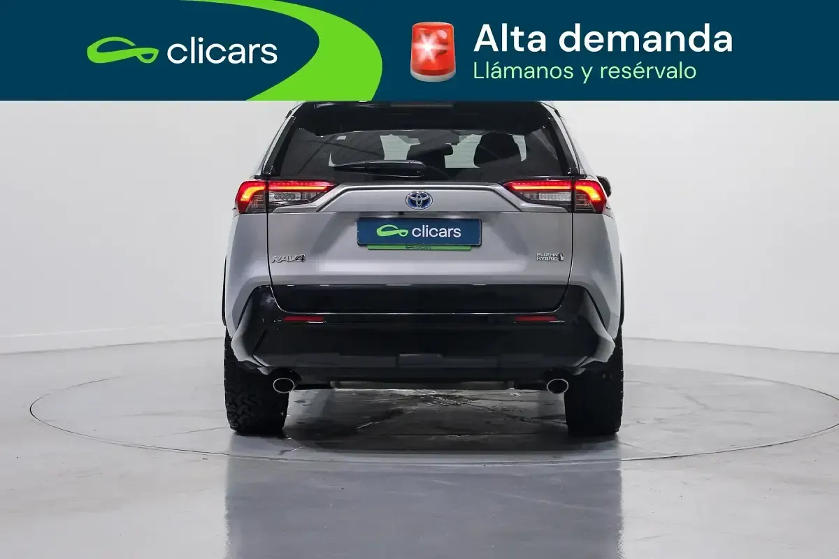 Usado Toyota RAV4 Hybrid Advance 222 CV (163 kW) 2023 Gris / plata SUV