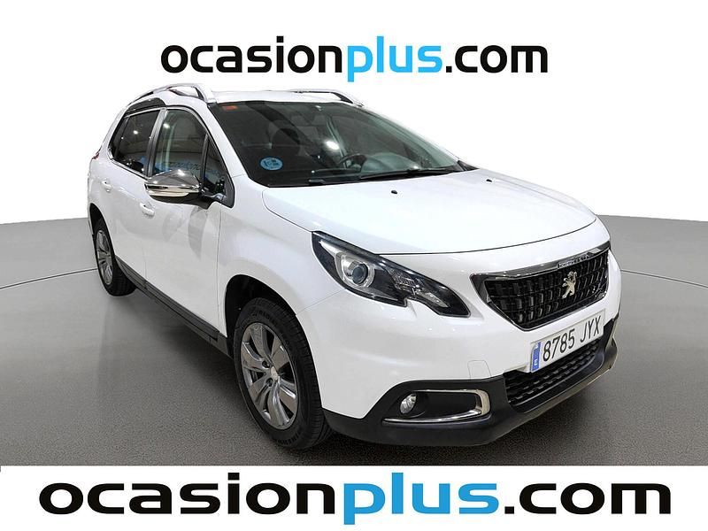 Usado Peugeot 2008 Style 110 CV (80 kW) 2017 Blanco SUV