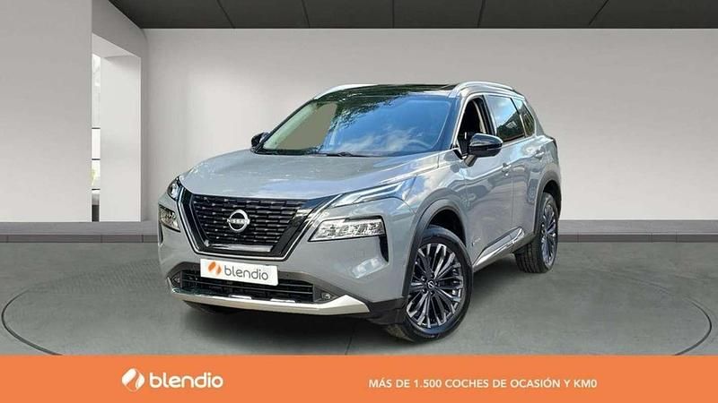 Gris Usado 2025 Nissan X-Trail Tekna SUV | 37.100 € - Imagen 1/4