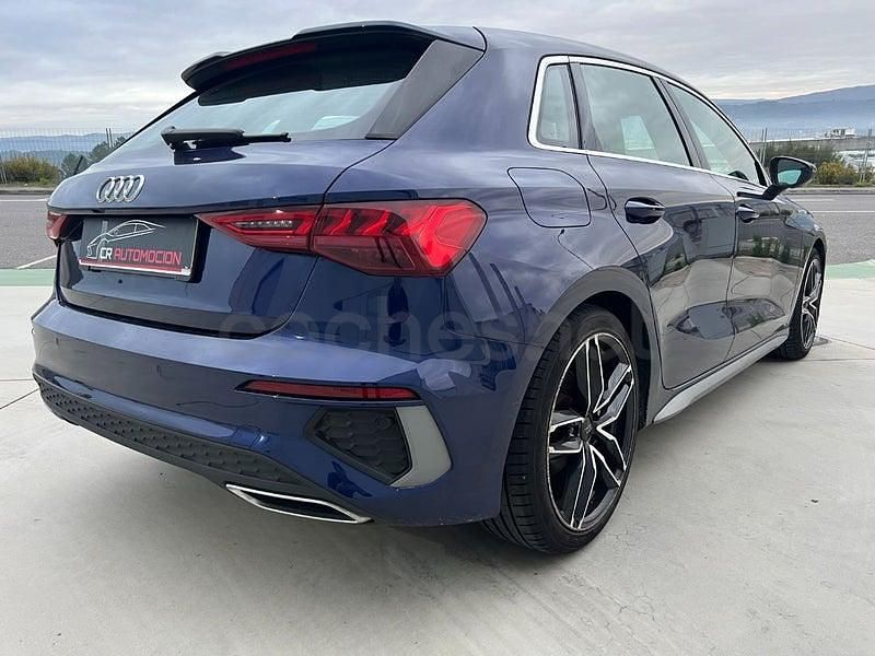Usado Audi A3 S-Line 150 CV (110 kW) 2021 Azul Berlina