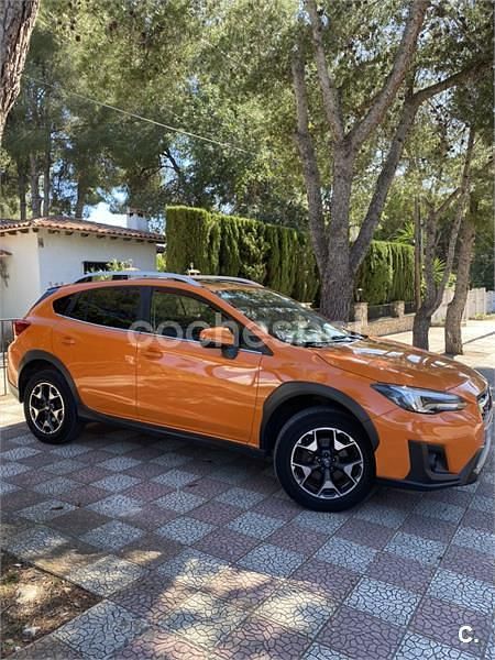 Usado Subaru XV 114 CV (83 kW) 2018 Naranja SUV