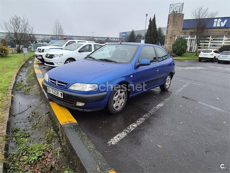 Usado Citroën Xsara 90 CV (66 kW) 2000 Azul Coupe