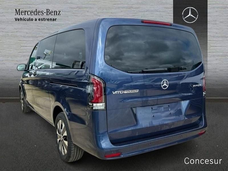 Nuevo Mercedes Vito 136 CV (100 kW) 2026 Azul Van