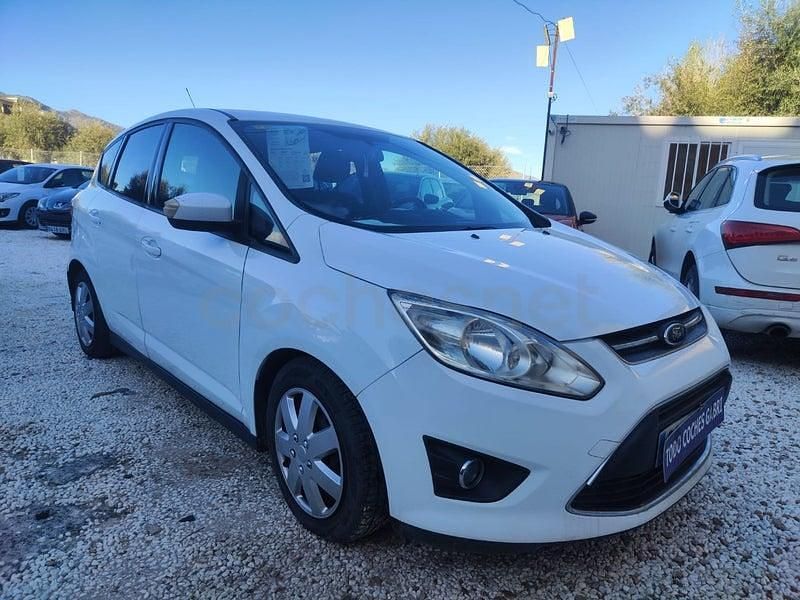 Usado Ford C-MAX Trend 115 CV (84 kW) 2012 Blanco Monovolumen