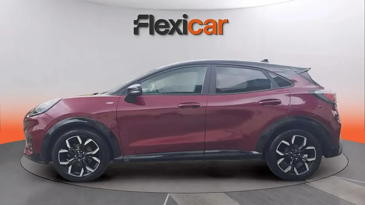 Usado Ford Puma ST-Line 125 CV (91 kW) 2023 Violeta SUV