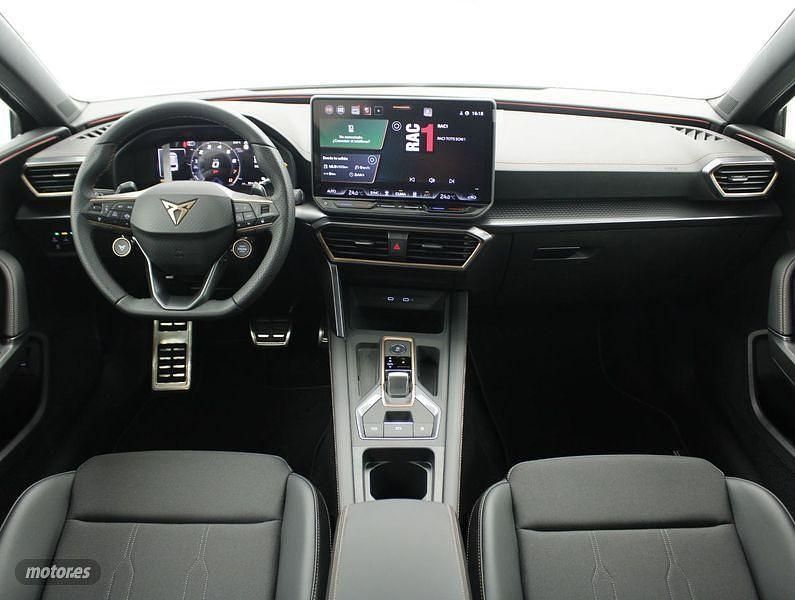 Usado Cupra Leon 150 CV (110 kW) 2025 Gris Berlina