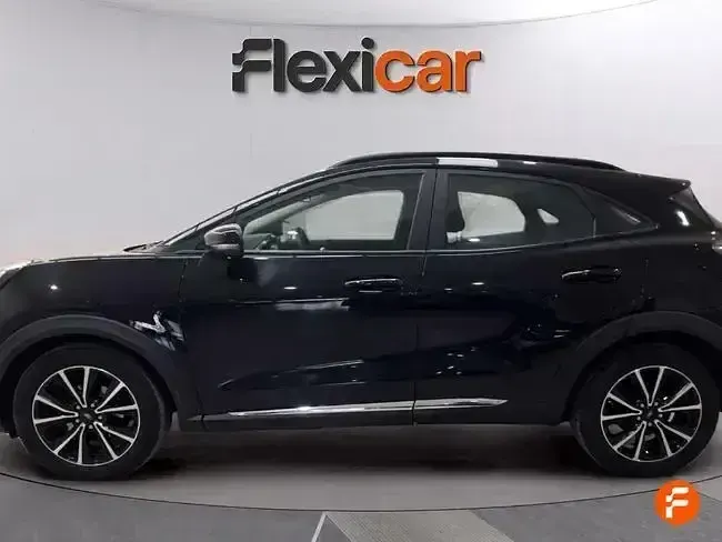Usado Ford Puma Titanium 120 CV (88 kW) 2021 Negro SUV