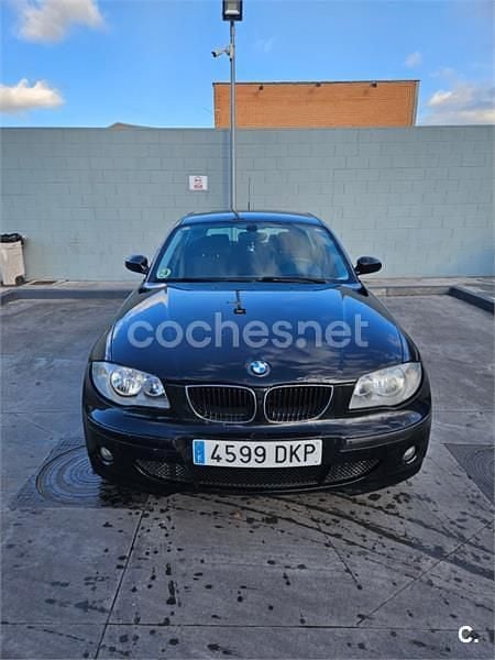 Negro Usado 2005 BMW 116 Utilitario | 5450 € (Precio justo) - Imagen 1/4