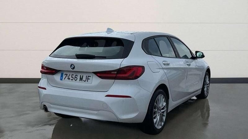 Käytetty BMW 116 137 HP (100 kW) 2023 Valkoinen Viistoperä