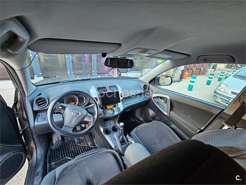 Usado Toyota RAV4 Active 150 CV (110 kW) 2011 Beige SUV