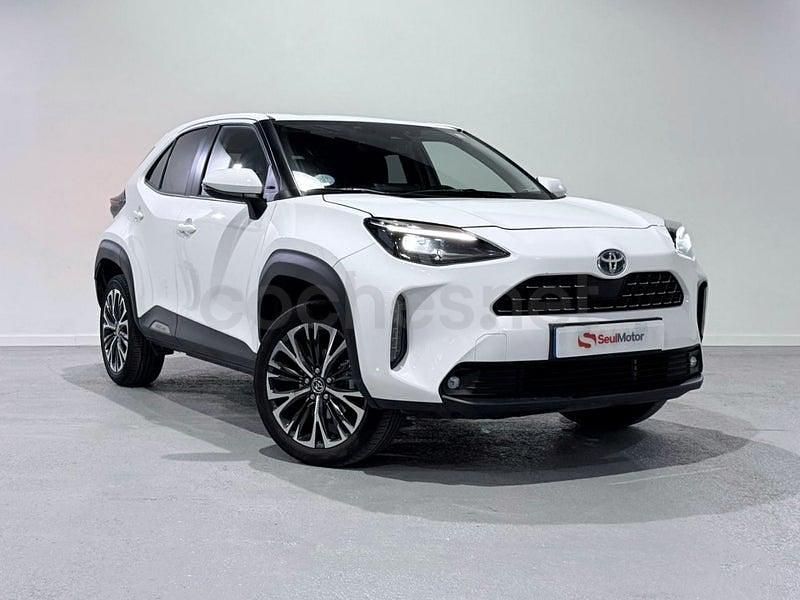 Usado Toyota Yaris Cross Style 116 CV (85 kW) 2024 Blanco SUV