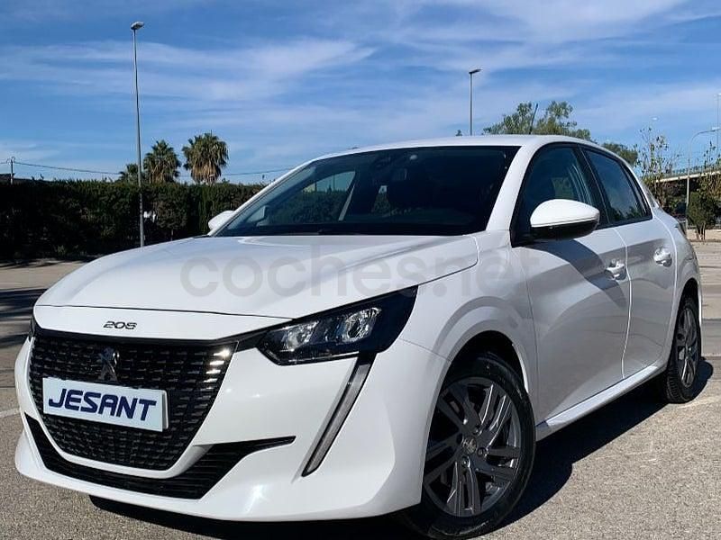 Usado Peugeot 208 Active 100 CV (73 kW) 2021 Blanco Utilitario