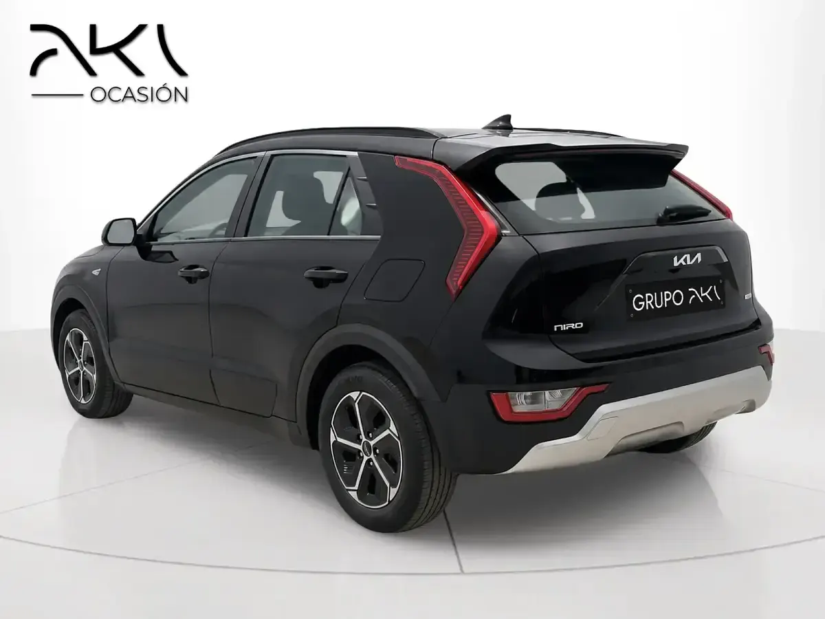 Usado Kia Niro 129 CV (94 kW) 2025 Negro SUV
