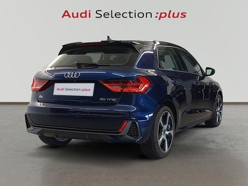 Usado Audi A1 116 CV (85 kW) 2025 Azul Utilitario