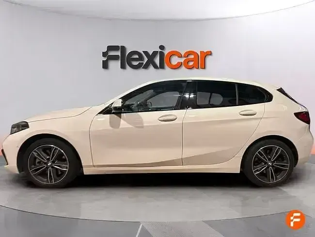 Usado BMW 120 190 CV (139 kW) 2022 Blanco Utilitario