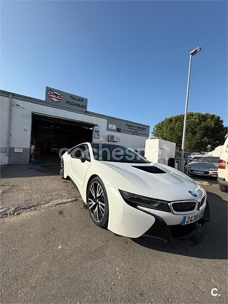 Usado BMW i8 362 CV (266 kW) 2014 Blanco Coupe