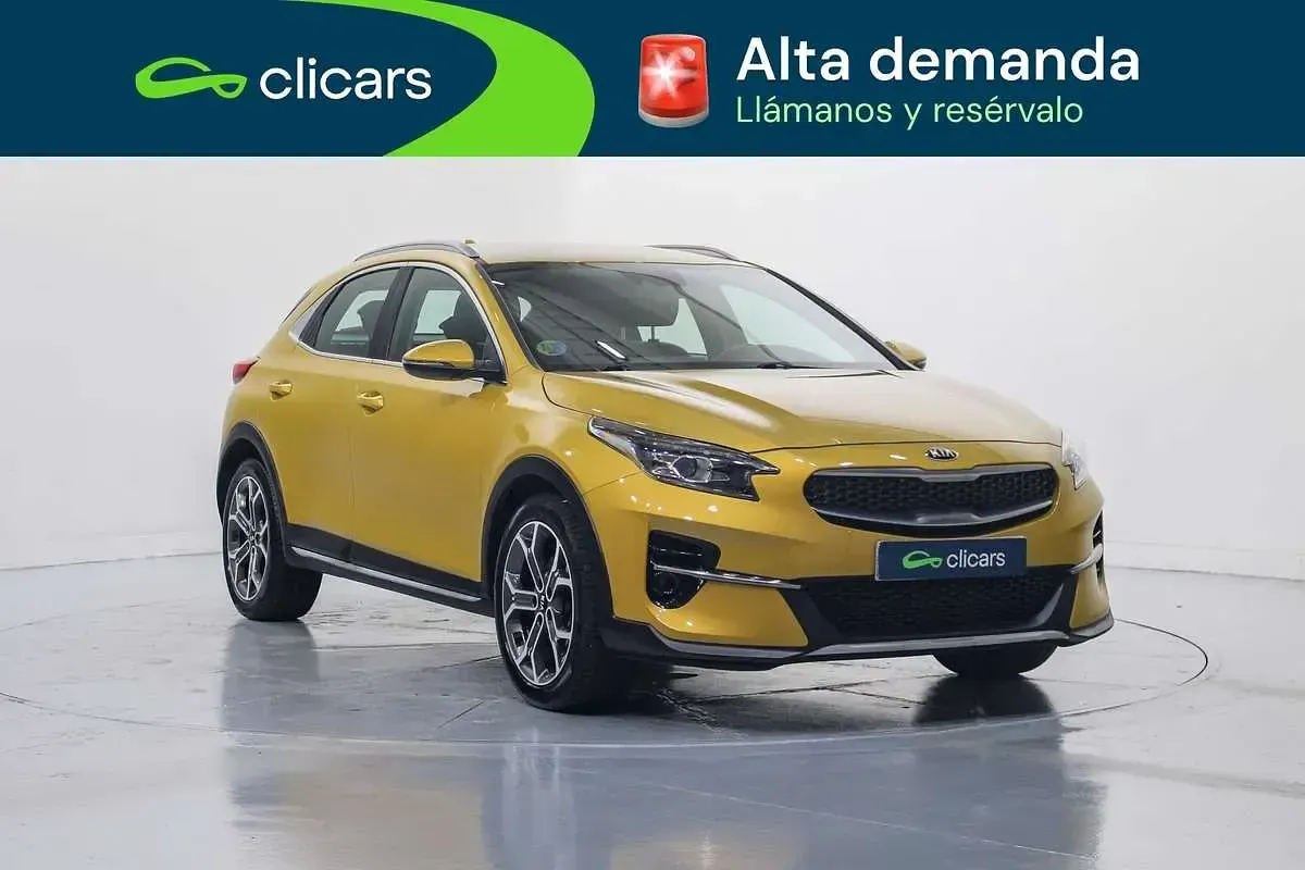 Usado Kia XCeed 160 CV (117 kW) 2022 Amarillo SUV