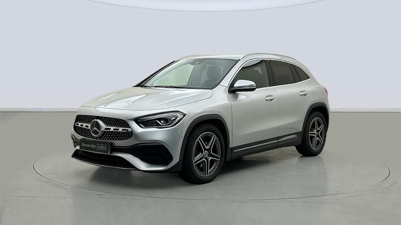 Gris plata Usado 2021 Mercedes GLA200 SUV | 32.900 € (Precio justo) - Imagen 1/4