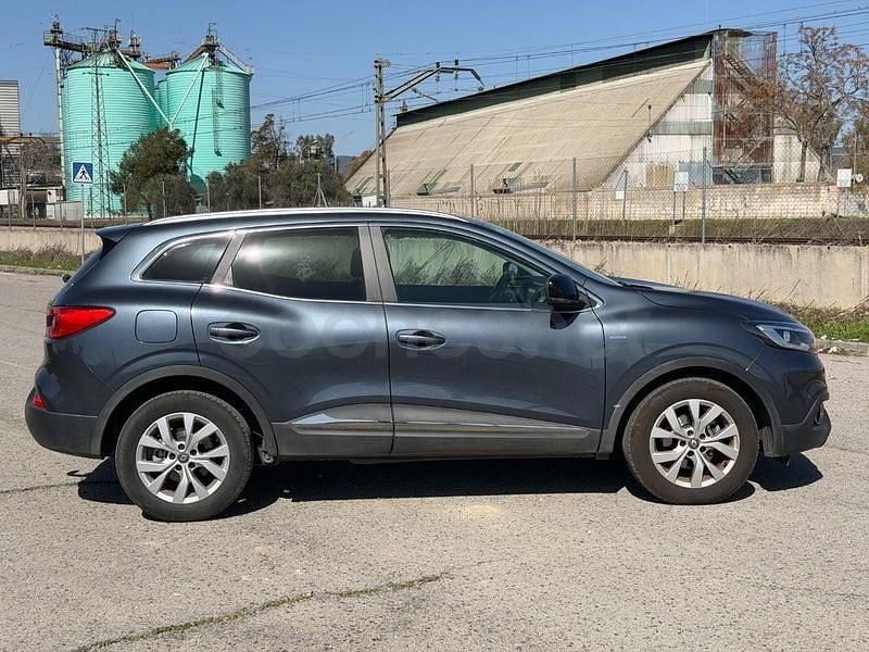 Usado Renault Kadjar LIMITED 130 CV (95 kW) 2018 Azul SUV