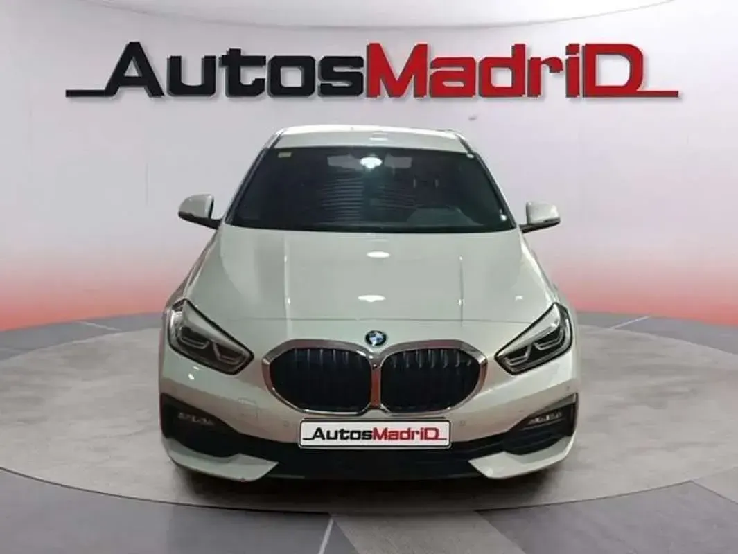 Usado BMW 118 151 CV (111 kW) 2020 Azul Utilitario