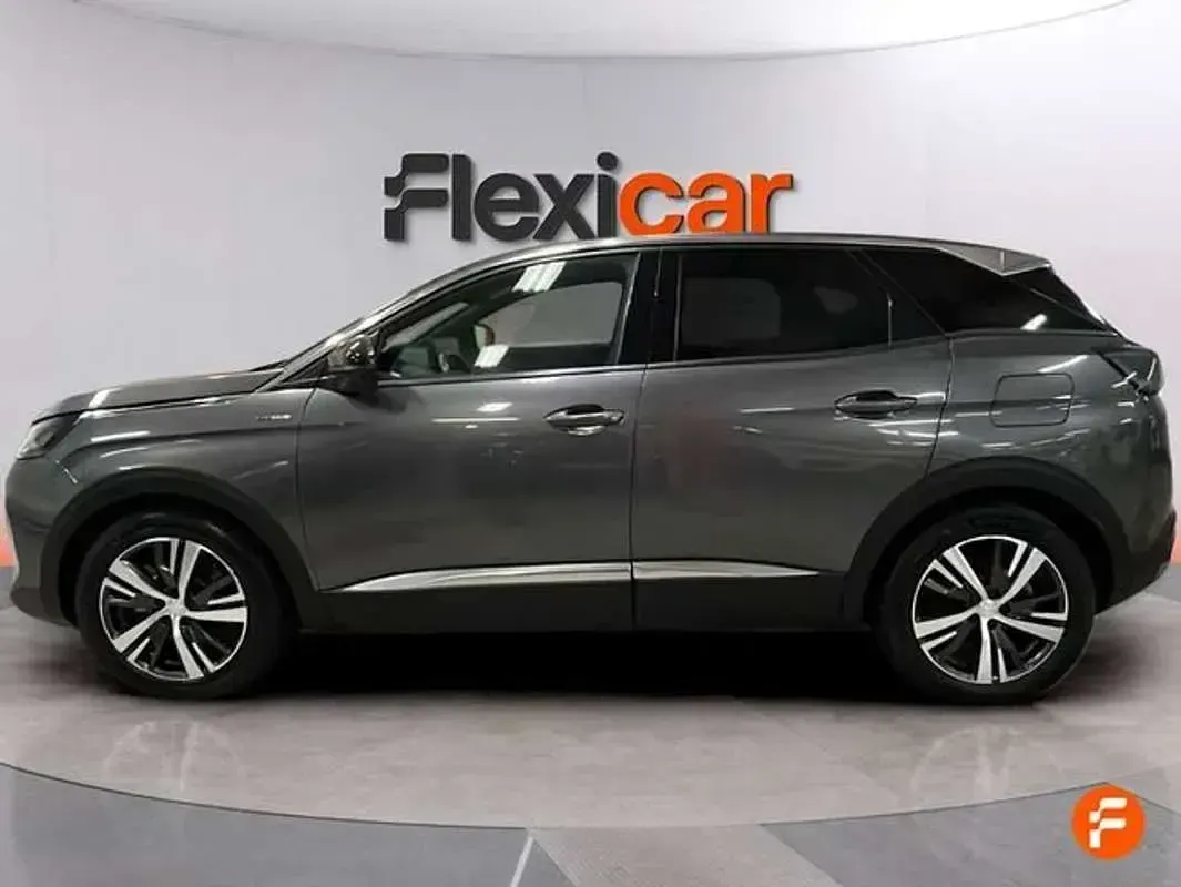 Usado Peugeot 3008 Allure 179 CV (131 kW) 2023 Negro SUV