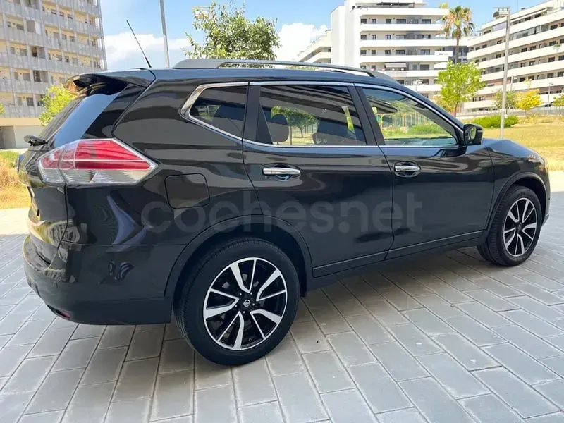 Usado Nissan X-Trail 360º 130 CV (95 kW) 2015 Negro SUV
