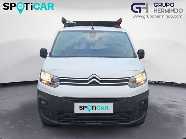 Usado Citroën Berlingo Live 100 CV (73 kW) 2021 Blanco Monovolumen