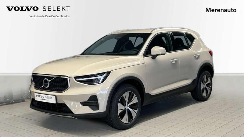 Usado 2025 Volvo XC40 Core SUV | 33.500 € - Imagen 1/4