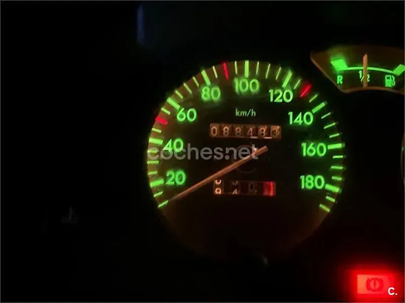 Usado Citroën Saxo 58 CV (42 kW) 1999 Verde Utilitario