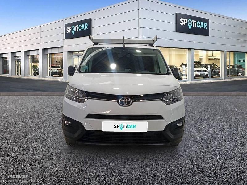 Usado Toyota Proace City City 102 CV (75 kW) 2024 Blanco Monovolumen
