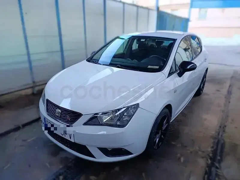 Usado Seat Ibiza Style 95 CV (69 kW) 2016 Blanco Berlina