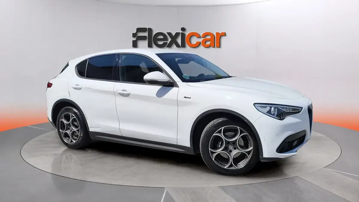 Usado Alfa Romeo Stelvio Executive 160 CV (117 kW) 2020 SUV