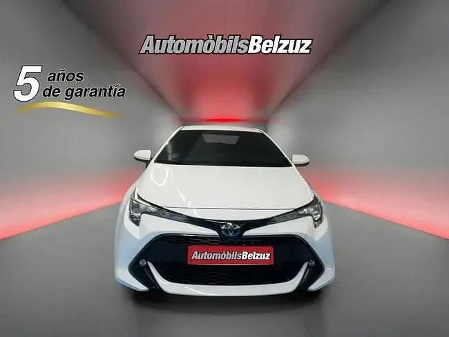 Käytetty Toyota Corolla Business Edition 122 HP (89 kW) 2020 Valkoinen Viistoperä
