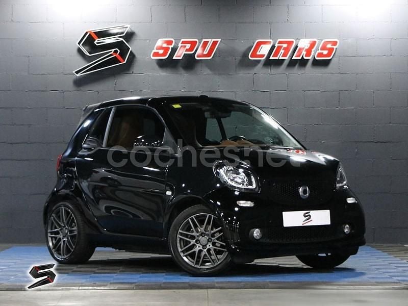 Negro Usado 2018 Smart ForTwo Cabrio Descapotable | 23.700 € - Imagen 1/4