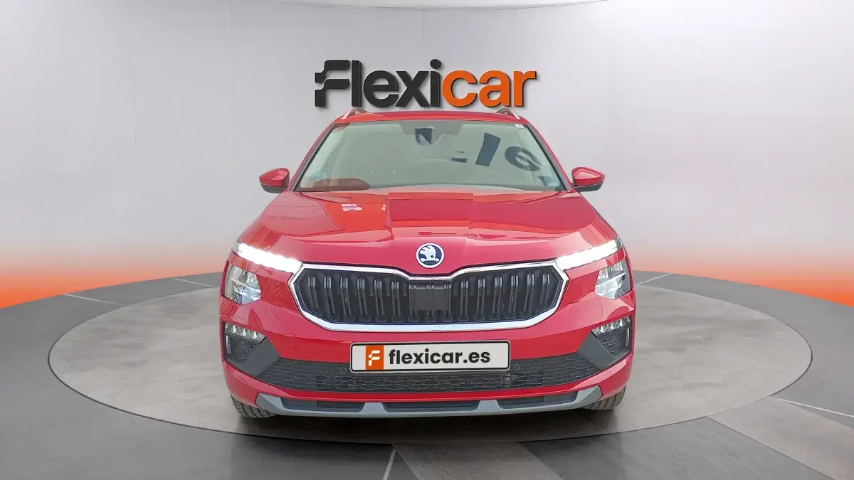 Usado Skoda Kamiq 116 CV (85 kW) 2024 Rojo SUV