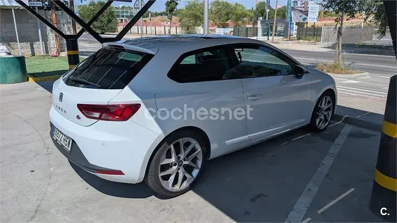 Usado Seat Leon SC FR 150 CV (110 kW) 2013 Blanco Utilitario