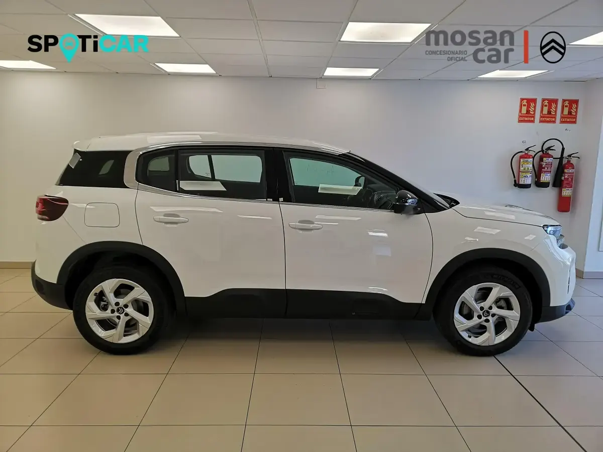 Usado Citroën C5 Aircross 131 CV (96 kW) 2023 Azul eclipse SUV