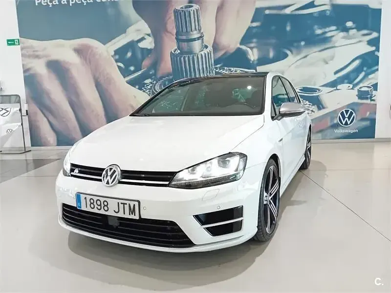 Usado VW Golf VII R 300 CV (220 kW) 2016 Blanco Berlina