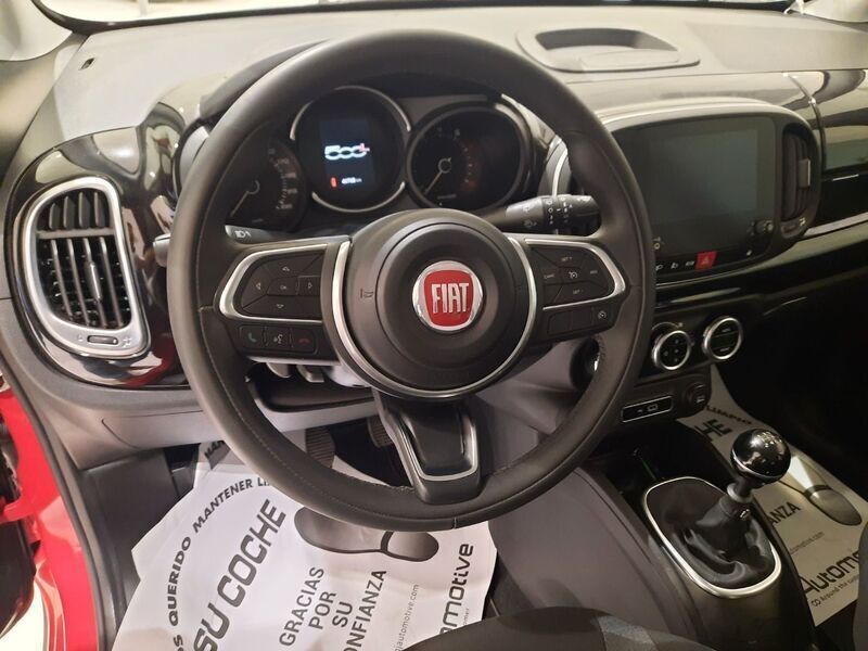 Usado Fiat 500L 95 CV (69 kW) 2021 Rojo Monovolumen
