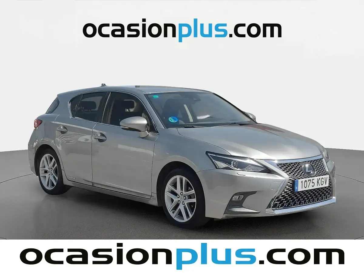 Usado Lexus CT200h Executive Line 136 CV (100 kW) 2018 Gris
