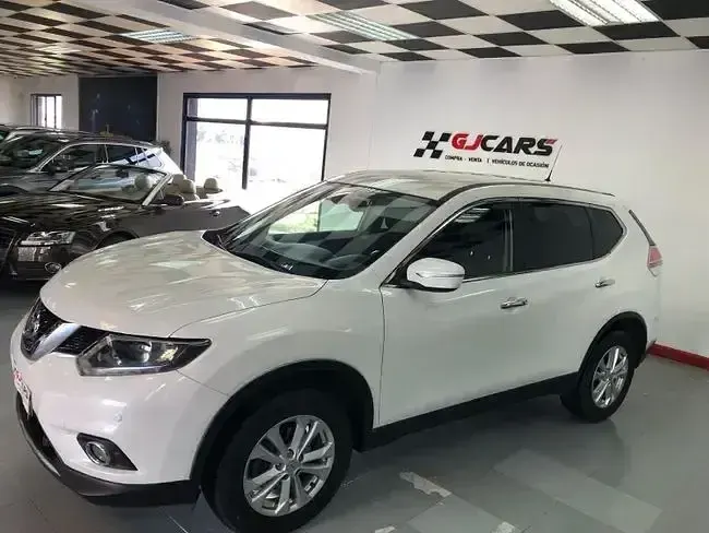 Usado Nissan X-Trail Tekna 130 CV (95 kW) 2016 Blanco SUV