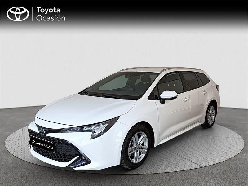 Usado Toyota Corolla Active 122 CV (89 kW) 2022 Blanco Familiar
