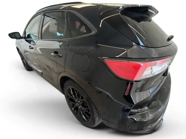 Usado Ford Kuga ST-Line X 190 CV (139 kW) 2024 Negro SUV