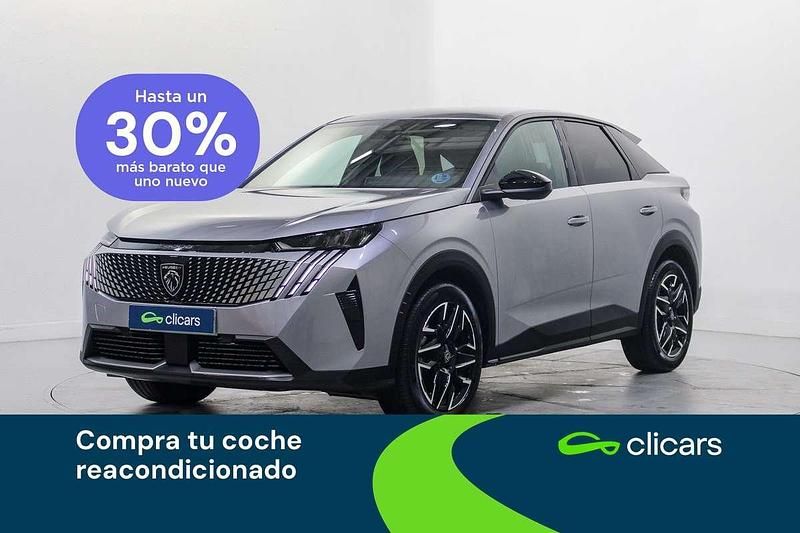 Usado Peugeot 3008 Allure 136 CV (100 kW) 2025 Plateado SUV