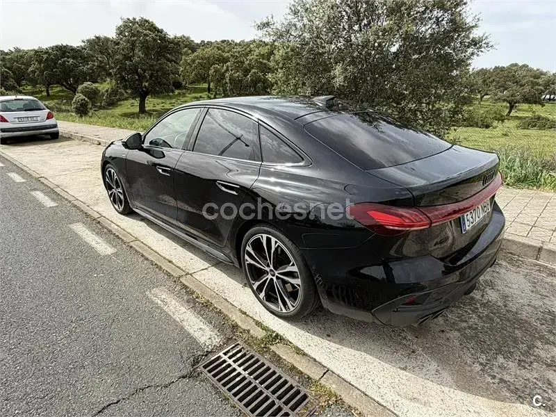 Usado Audi A5 204 CV (150 kW) 2025 Negro Berlina