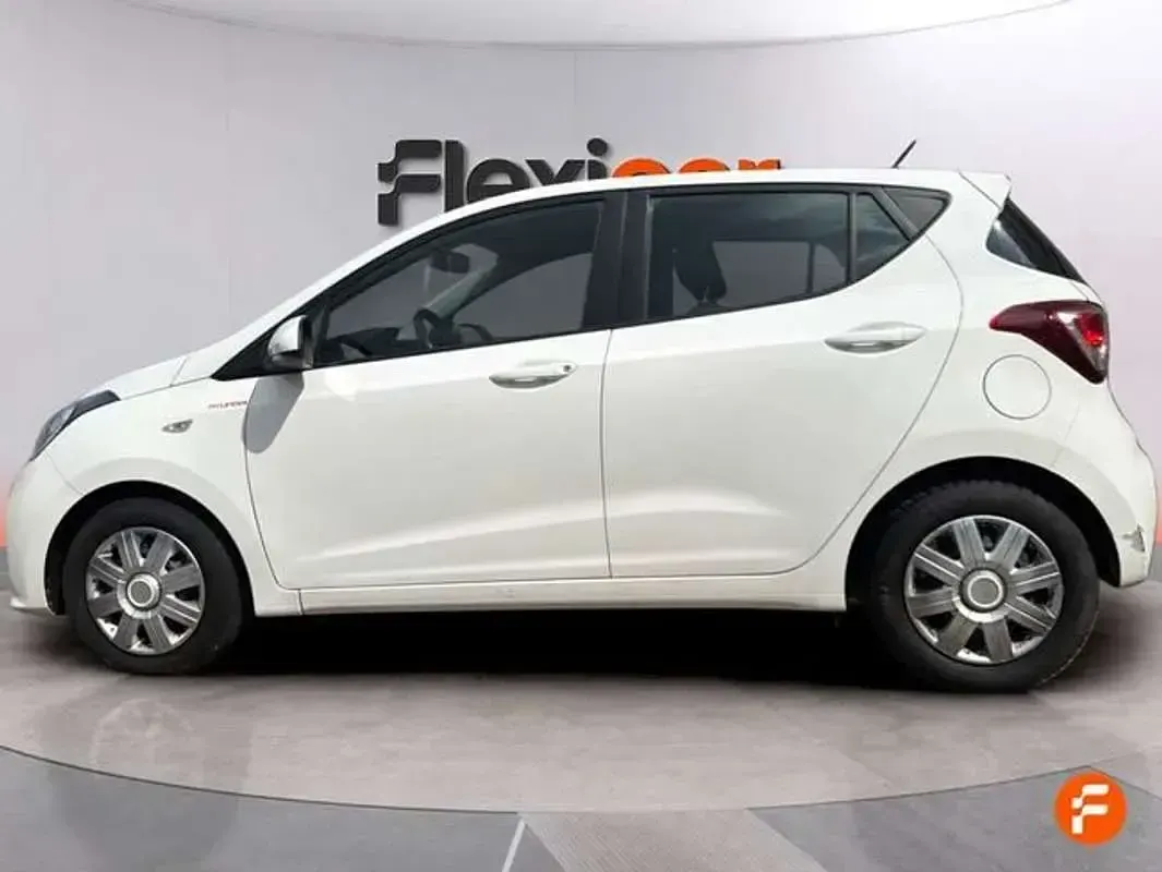 Usado Hyundai i10 87 CV (63 kW) 2017 Blanco Utilitario