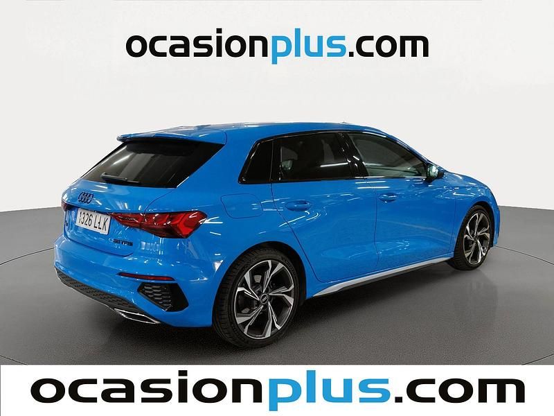 Używany Audi A3 S-Line 150 KM (110 kW) 2020 Niebieski Sedan/Limuzyna