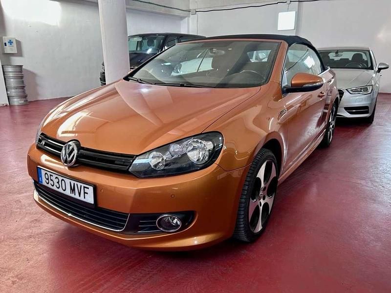 Usado VW Golf Cabriolet 150 CV (110 kW) 2016 Naranja Descapotable
