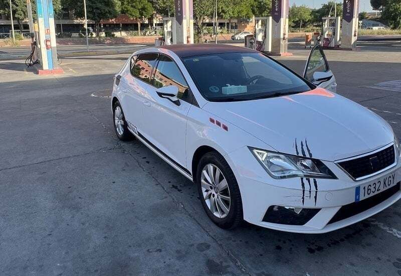 Blanco Usado 2018 Seat Leon Style Berlina | 9000 € (Precio justo) - Imagen 1/4